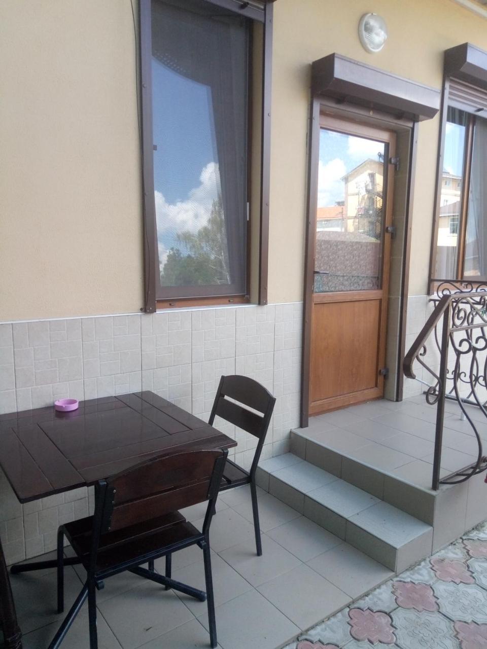 Apartaments Arkadiya ซาลิซนีปอร์ต ภายนอก รูปภาพ